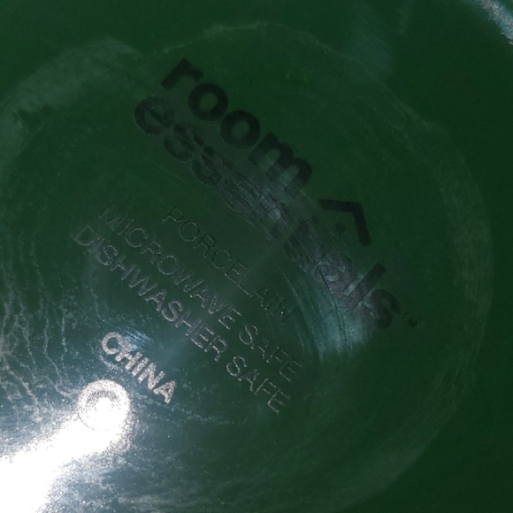 Room Essentials Green Porcelain Mug - Picture 4 of 4